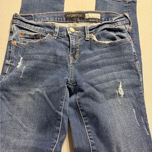 Aeropostale Women's Distressed Blue Skinny Jeans